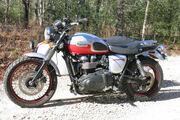 Picture 3 - 2014 Triumph Bonneville motorbike