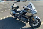 Picture 4 - 2018 Honda Gold Wing motorbike