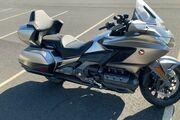 Picture 5 - 2018 Honda Gold Wing motorbike