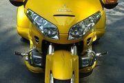Picture 3 - 2010 Honda Gold Wing, color Yellow motorbike