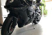 Picture 4 - 2018 Yamaha YZF R1 motorbike