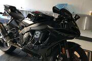 Picture 6 - 2018 Yamaha YZF R1 motorbike