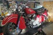 Picture 3 - 1947 Indian Chief in Red motorbike