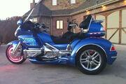 Picture 8 - 2009 Honda Gold Wing, color Blue motorbike