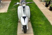 Picture 8 - Lambretta silver special 1964 li 150 motorbike