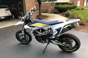 Picture 3 - 2018 Husqvarna 701 SM, Homer Glen, Illinois motorbike