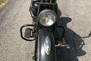 Picture 5 - 1948 Indian Chief, color Black motorbike