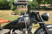 Picture 7 - 1948 Indian Chief, color Black motorbike