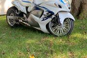 Picture 6 - 2009 Suzuki Hayabusa motorbike