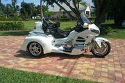 Picture 2 - 2012 Honda Gold Wing, color white, Gainesville, Florida motorbike