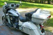 Picture 2 - 2018 Indian Chieftain Roadmaster motorbike