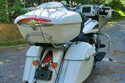 Picture 3 - 2018 Indian Chieftain Roadmaster motorbike