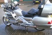 Picture 2 - Honda Goldwing GL1800 A2 motorbike