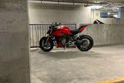 Picture 2 - 2020 Ducati Streetfighter V4S, color Red motorbike