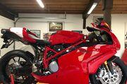 Picture 8 - 2005 Ducati 999R motorbike