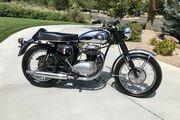 Picture 2 - 1967 BSA Thunderbolt motorbike