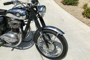 Picture 7 - 1967 BSA Thunderbolt motorbike