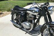 Picture 8 - 1967 BSA Thunderbolt motorbike