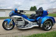 Picture 2 - 2012 Honda Gold Wing, color Blue, Omaha, Nebraska motorbike
