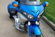 Picture 3 - 2012 Honda Gold Wing, color Blue, Omaha, Nebraska motorbike