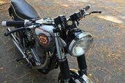 Picture 2 - 1958 BSA Gold Star motorbike