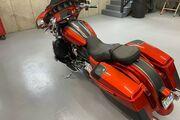 Picture 6 - 2018 Harley-Davidson Touring, color Lava Orange motorbike