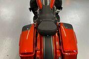 Picture 7 - 2018 Harley-Davidson Touring, color Lava Orange motorbike