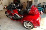 Picture 2 - 2016 Honda Gold Wing, color Red motorbike