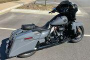 Picture 7 - 2018 Harley-Davidson FLHXSE - CVO Street Glide motorbike
