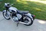 Picture 7 - 1959 BSA A-10 Golden Flash motorbike
