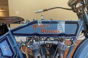 Picture 2 - 1915 Harley-Davidson 11F TWIN motorbike