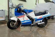 Picture 8 - 1987 Suzuki RG 500 motorbike