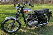 Picture 2 - 1961 BSA A10 motorbike