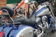 Picture 2 - 2017 Indian, color Blue motorbike