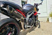 Picture 4 - 2017 Triumph Speed Triple R motorbike