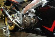 Picture 2 - Aprilia RSV4 Factory APRC 2013 motorbike