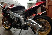 Picture 4 - Aprilia RSV4 Factory APRC 2013 motorbike