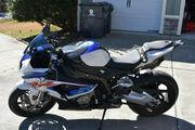 Picture 2 - 2018 BMW S1000 motorbike