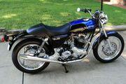 Picture 6 - 1973 Norton Commando 850, color Viper Blue & Black motorbike