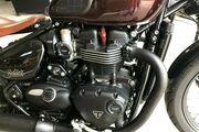 Picture 4 - 2017 Triumph Bonneville motorbike