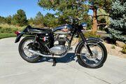 Picture 3 - 1969 BSA Thunderbolt 650 motorbike