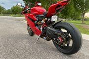 Picture 8 - 2015 Ducati Superbike, color Red motorbike