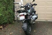 Picture 7 - 2019 BMW R-Series, Blue color motorbike