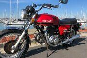 Picture 2 - 1972 Ducati 750GT in red motorbike