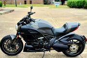 Picture 4 - 2017 Ducati Diavel Carbon motorbike