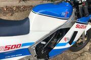 Picture 5 - Suzuki RG500, Blue & White colour motorbike