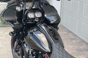 Picture 8 - 2017 Harley-Davidson Touring, Black color motorbike