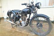 Picture 3 - 1937 Sunbeam Model 14. 250cc OHV Single. Unrestored Barn Find. Good Runner motorbike