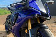 Picture 4 - 2018 Yamaha YZF-R, Blue color motorbike