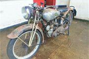 Picture 2 - 1937 BSA B21 250cc OHV Single. Running Barn Find Project. Girders. Pre War motorbike